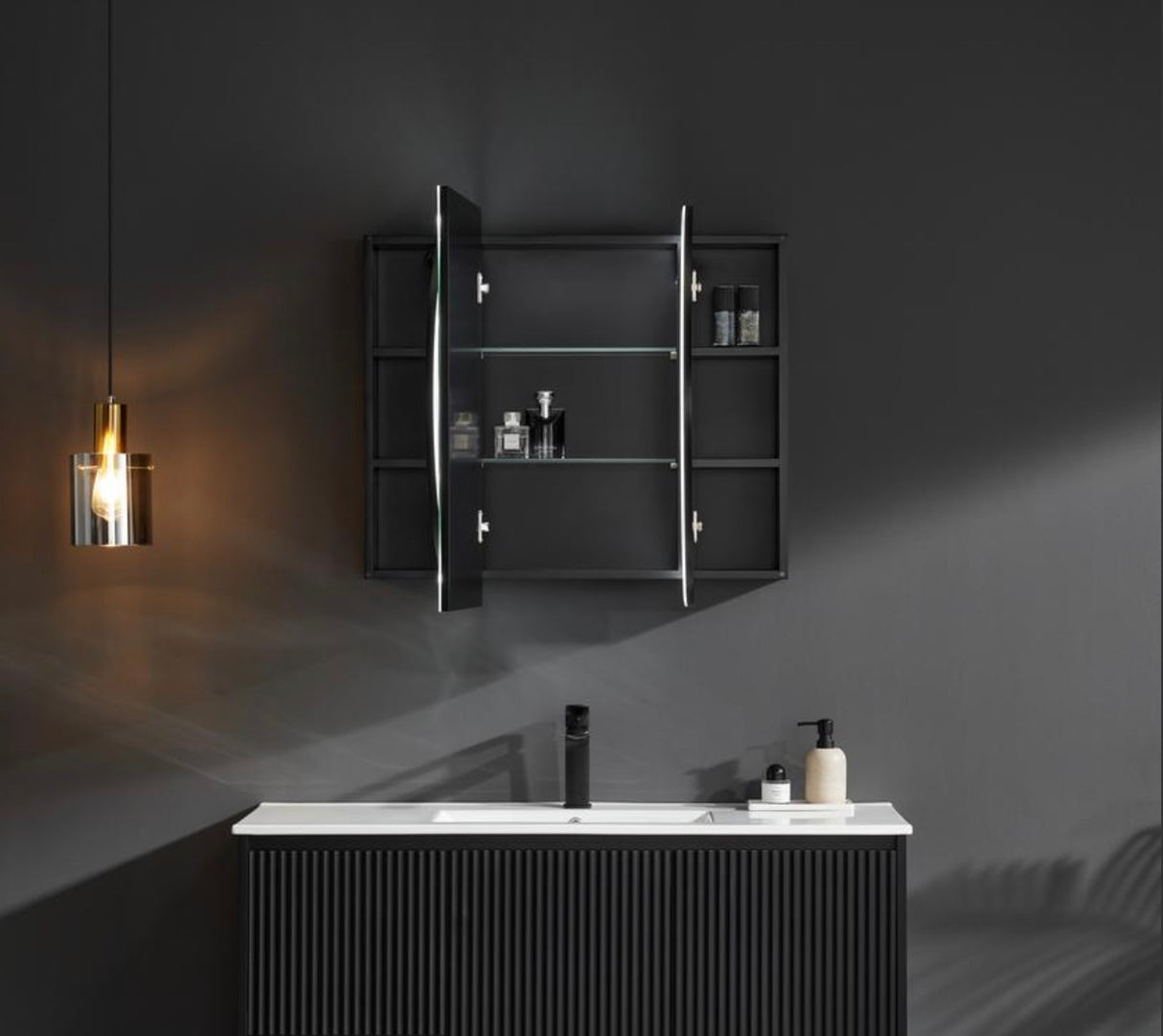 Olivia Mirror Cabinet OPLSV1275MB — detail 2
