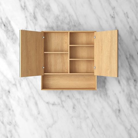 Byron 750x800 Woodland Oak Shaving Cabinet — detail 2