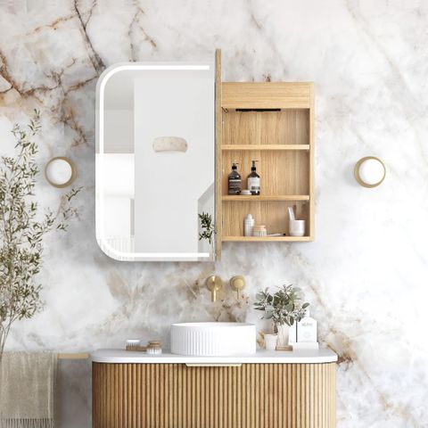 LED Newport 900(W)x750(H) Woodland Oak Shaving Cabinet - Premium Edition — detail 2