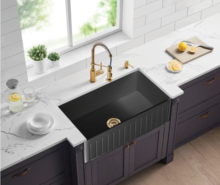 Greenwich Fireclay farmhouse single sink 838*456*252mm (FCBD828GW/MB) — detail 4