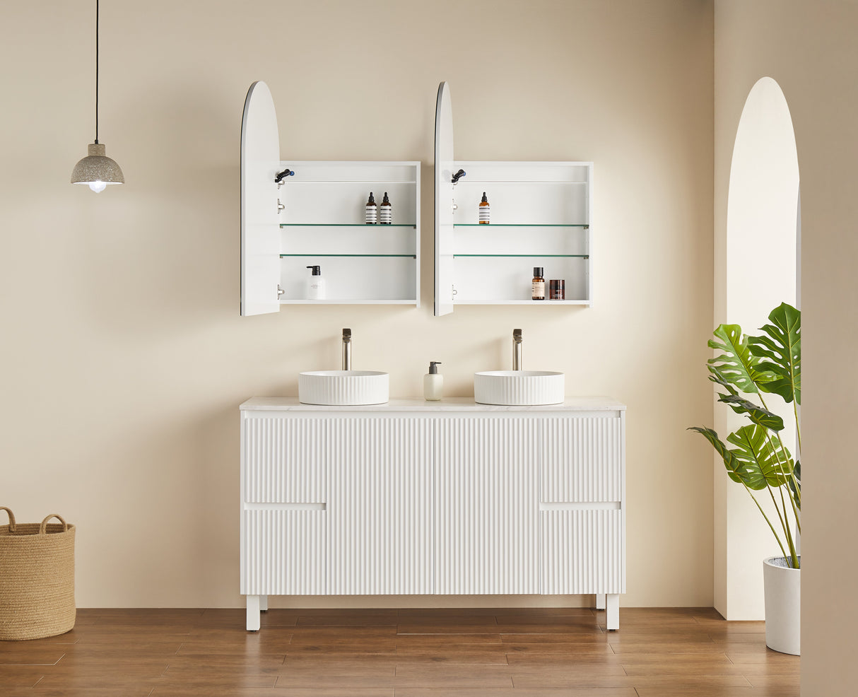 Lumero LED PVC Mirror Shaving Cabinet 600x900x155mm LARSV6090MW-LED/LARSV6090MB-LED — detail 2