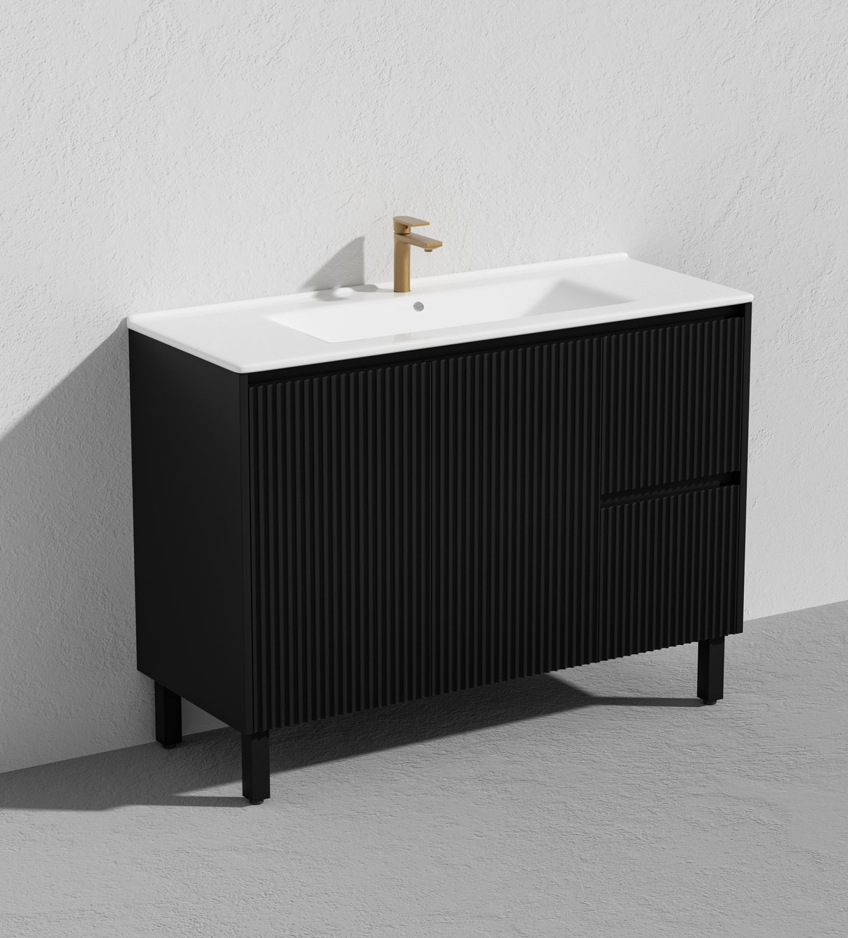 Brighton Free-Standing PVC Vanity CB124RL — detail 3