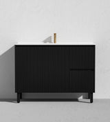Brighton Free-Standing PVC Vanity CB124RL
