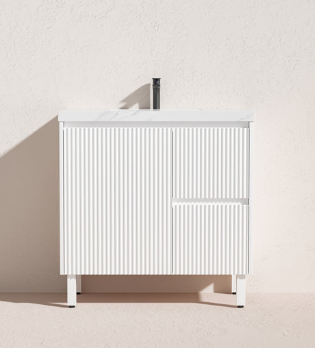 Brighton Free-Standing PVC Vanity CB94RL — detail 5