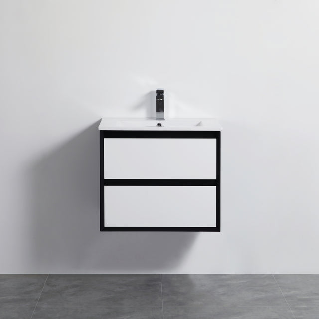 Petra PE600WH