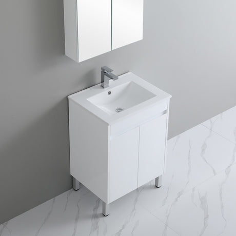 Polar Ensuite Free-Standing PVC Vanity P63LG — detail 2