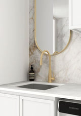 Laundry Kit 1305A Hampshire White with Natural Carrara Marble Top — detail 2