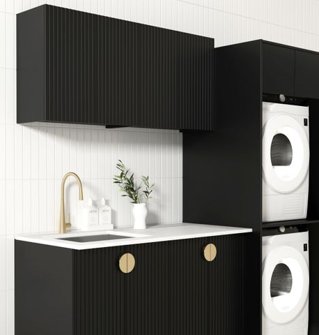 Laundry Kit 1960C Marlo Black with Natural Carrara Marble Top — detail 2