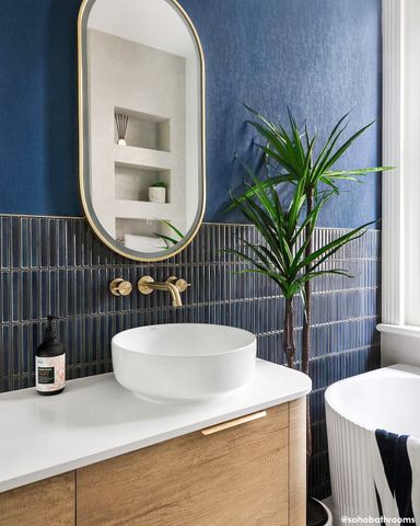 Bondi 1500mm Natural Oak Wall Hung Curve Vanity with Matte White Top — detail 4