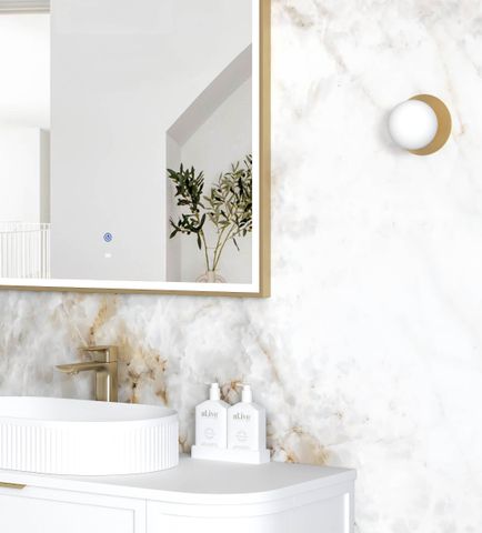 LED Archie 1500(H)x1000(W) Gold Metal Frame Mirror — detail 3