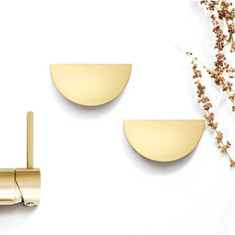 Dune - 80mm Brushed Brass Handle (Premium Solid Brass Construction) — detail 3