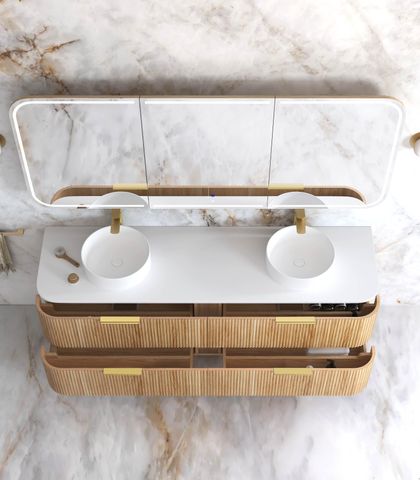Havana 1800mm Woodland Oak Fluted Cabinet — detail 3
