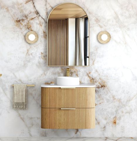 Havana 750mm Woodland Oak Fluted Cabinet
