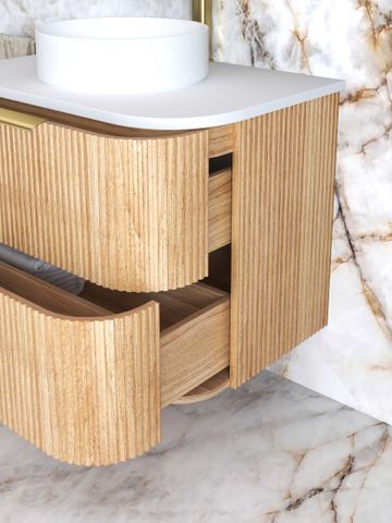 Havana 750mm Woodland Oak Fluted Cabinet — detail 5