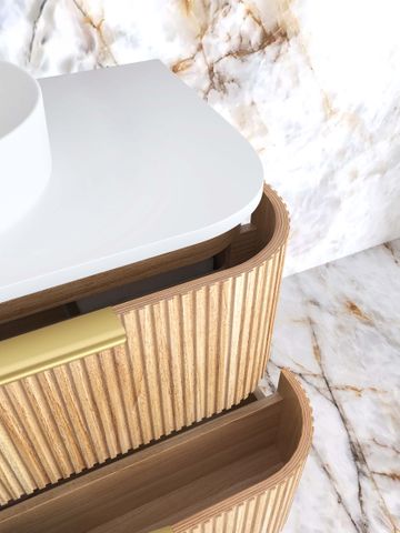 Havana 900mm Woodland Oak Fluted Cabinet — detail 4