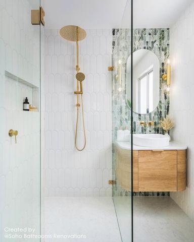 Bondi 750mm Natural Oak Wall Hung Curve Cabinet Only — detail 7