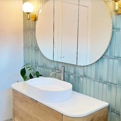 Bondi 1200x750 Natural Oak Shaving Cabinet — detail 3