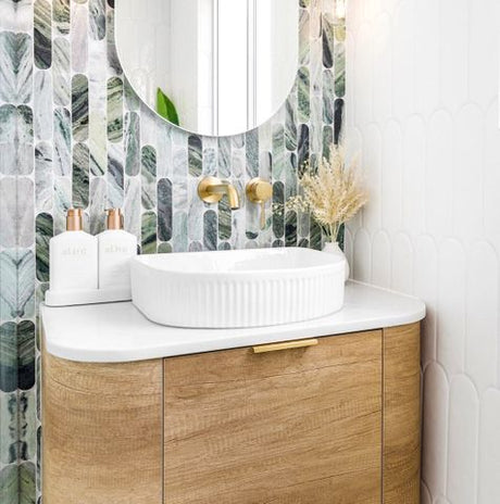Archie 415x365x100 Gloss White Fluted Basin — detail 4